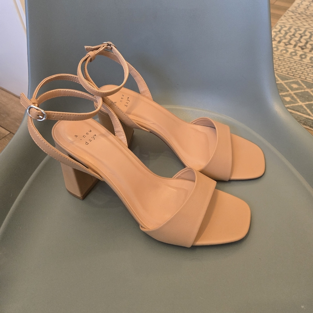 A New Day Haley Tan Block Heel Sandals - Size 11w